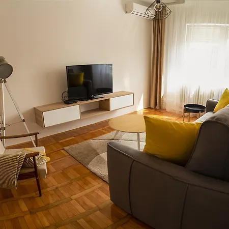 No.5 Appartement *